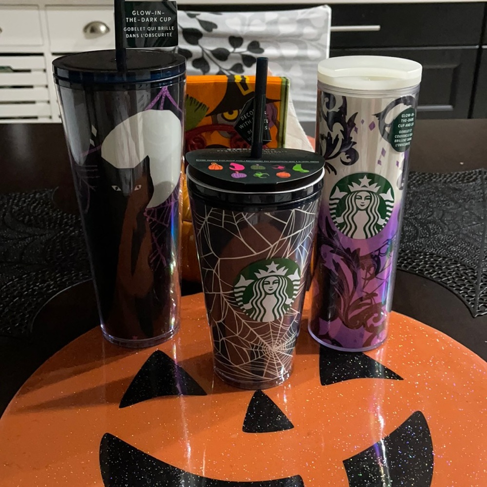Starbucks Halloween, possibly would separate 40 each just message me.
